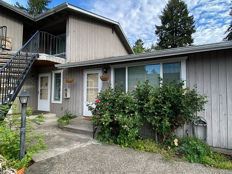 3287 SE Maple St — Photo 11