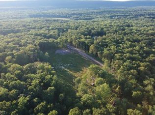 947 Old Schoolhouse Rd #A, Blairstown, NJ 07825