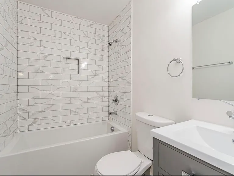 435 Lansing St — Photo 16
