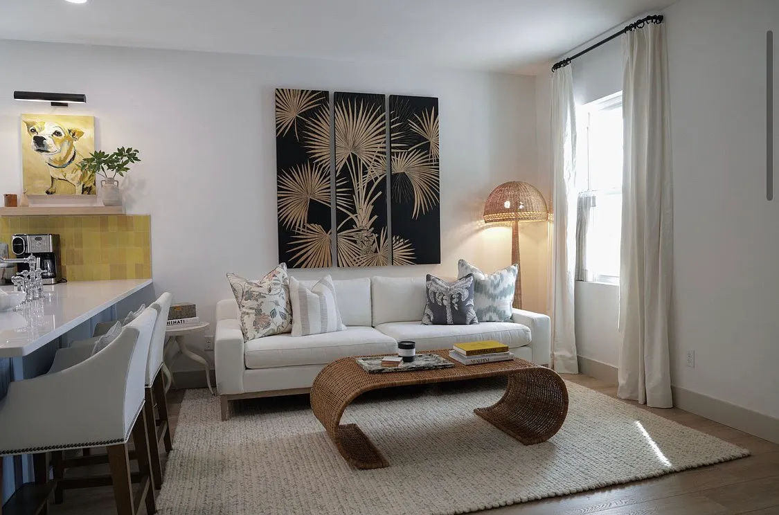 21406 Hilltop Ave — Photo 4