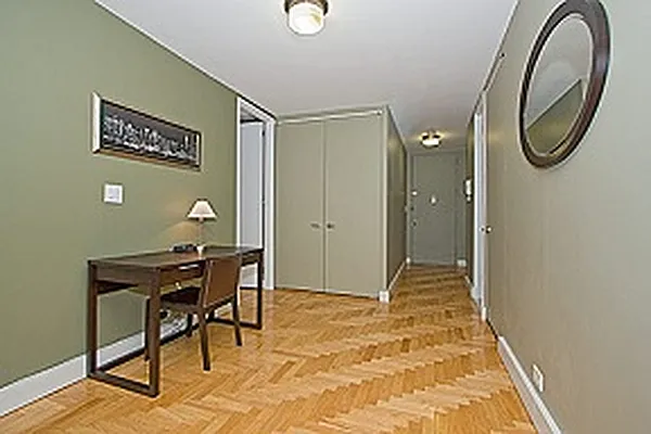 Rented by Maison International | media 57