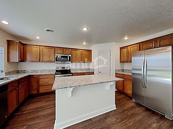 4th image of 6012 S Sea Breeze Way