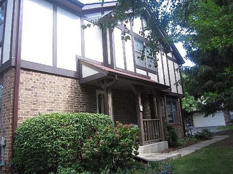 1st image of 228 Wildwood Ct