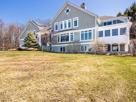 3rd image of 11668 Snowfield Ct