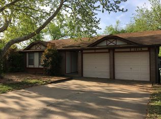 1016 Lapwing Rd, Edmond, OK 73003
