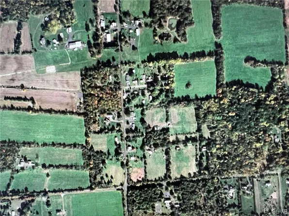 2355 Elm Ave, Quakertown, PA 18951