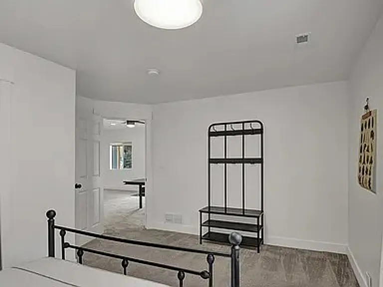 15692 Paiute Cir — Photo 26