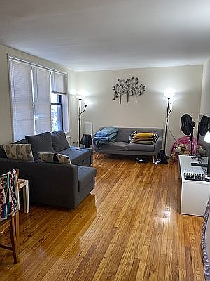 4th image of 88-42 179th St #3K
