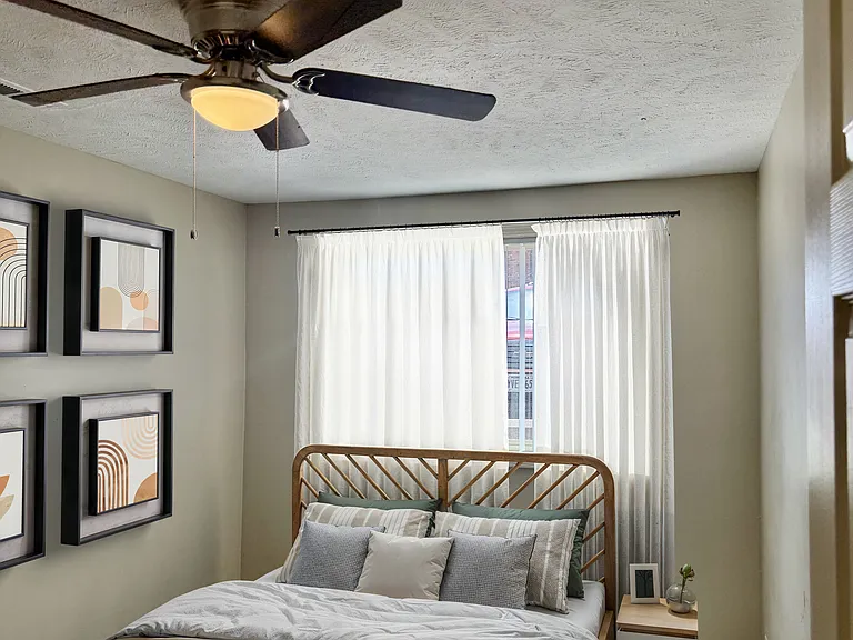 1531 D St #3 — Photo 3