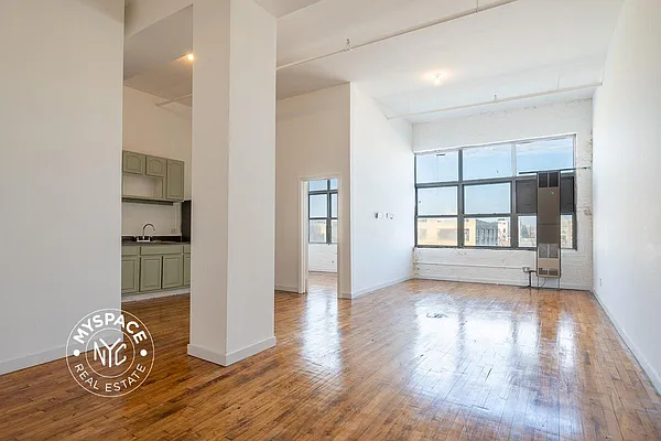 Rented by MySpaceNYC | media 1