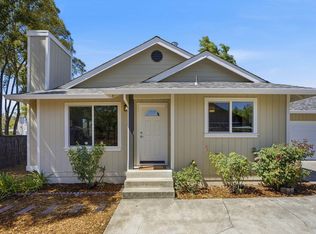 509 Fitch St, Healdsburg, CA 95448
