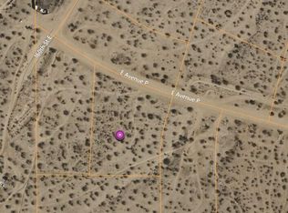 Vic Ave #P, Lancaster, CA 93535