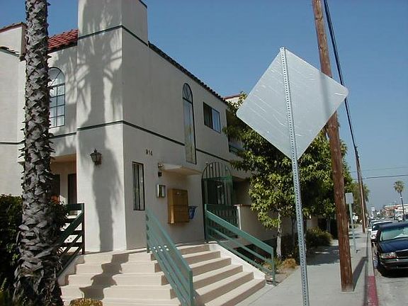 5th image of 914 E Wilson Ave APT 10