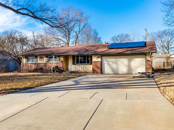 939 N Valleyview Ln, Wichita, KS 67212