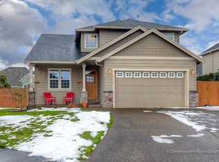 19455 Orchard Grove Dr, Oregon City, OR 97045