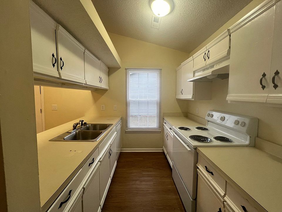 Brighton Square 519 Baldwin Rd Burlington, NC Zillow