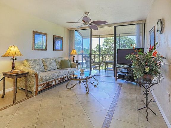 4th image of 618 Bird Bay Cir #318