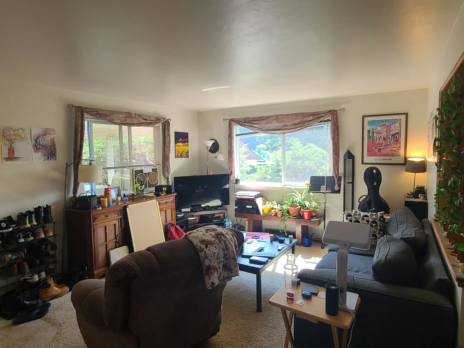 1 bed, 1960 sqft, $1,100 — Photo 2