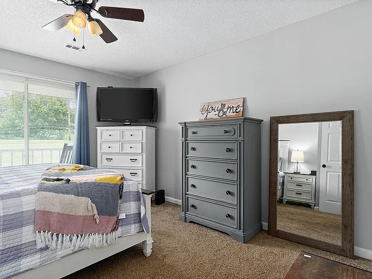121 Candy Dr — Photo 12