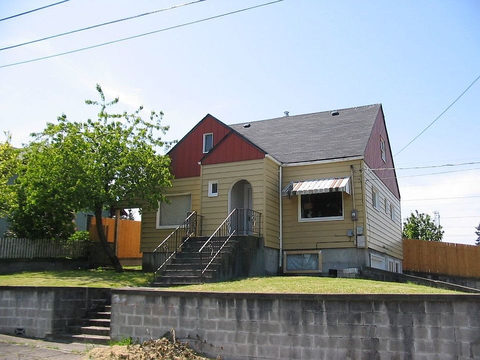 1st image of 2302 S Hosmer St