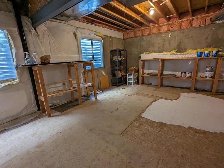 4447 Lyndenwood Point — Photo 32