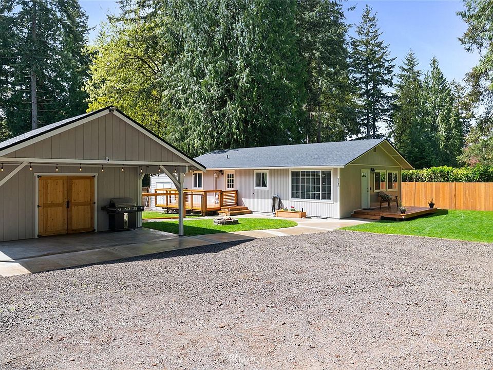 1st image of 2348 Sidney Ave