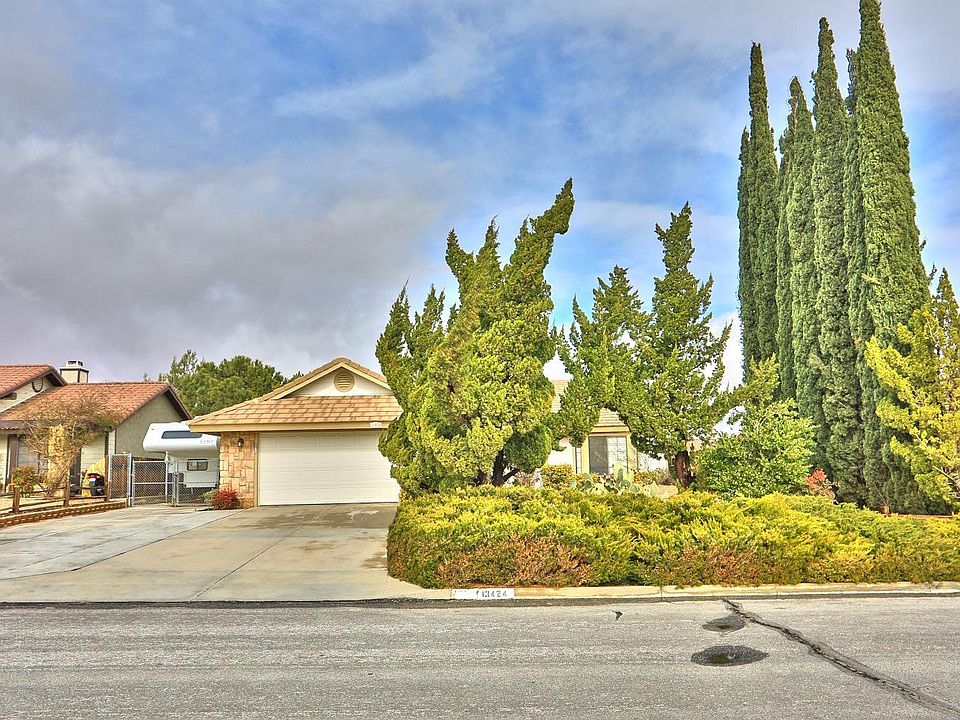 1st image of 13424 Mountain Dr