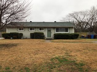 112 Fleetwood Rd, Chesapeake, VA 23325