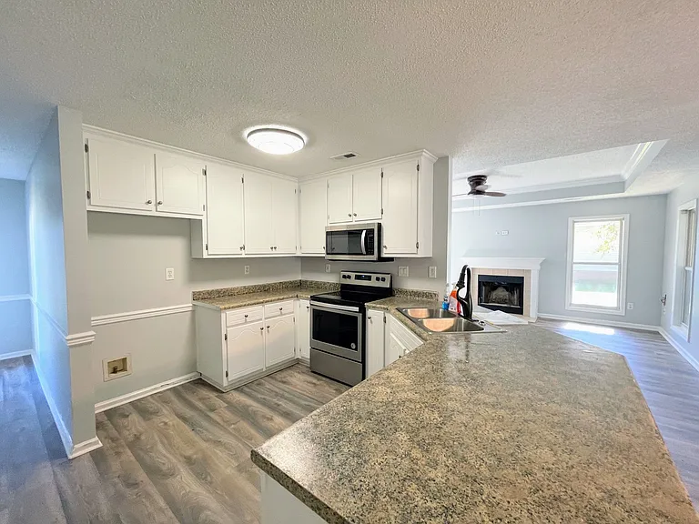 109 Tanner Ridge Cir — Photo 8