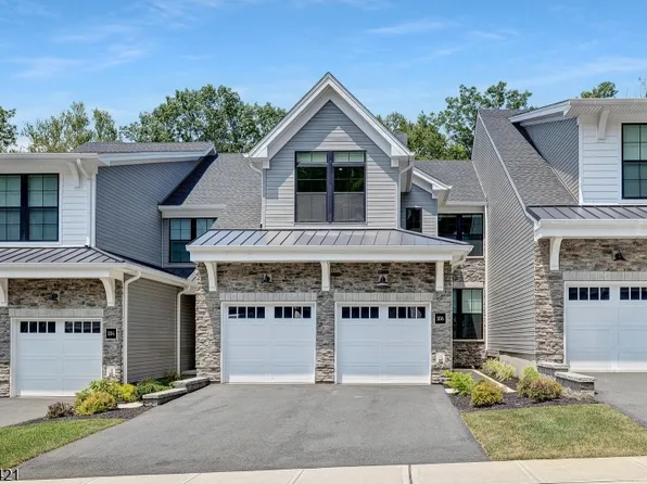 106 Swenson St, Denville, NJ 07834