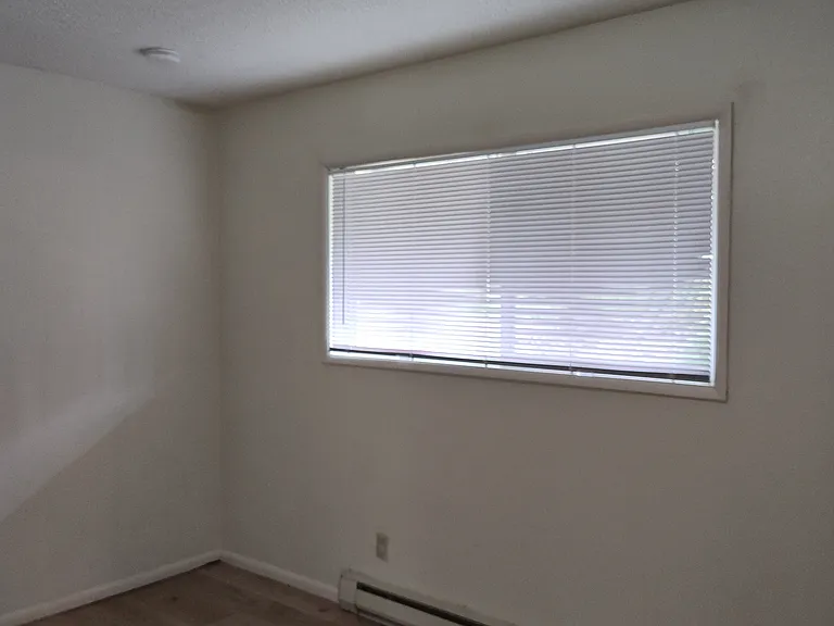 Right Bedroom