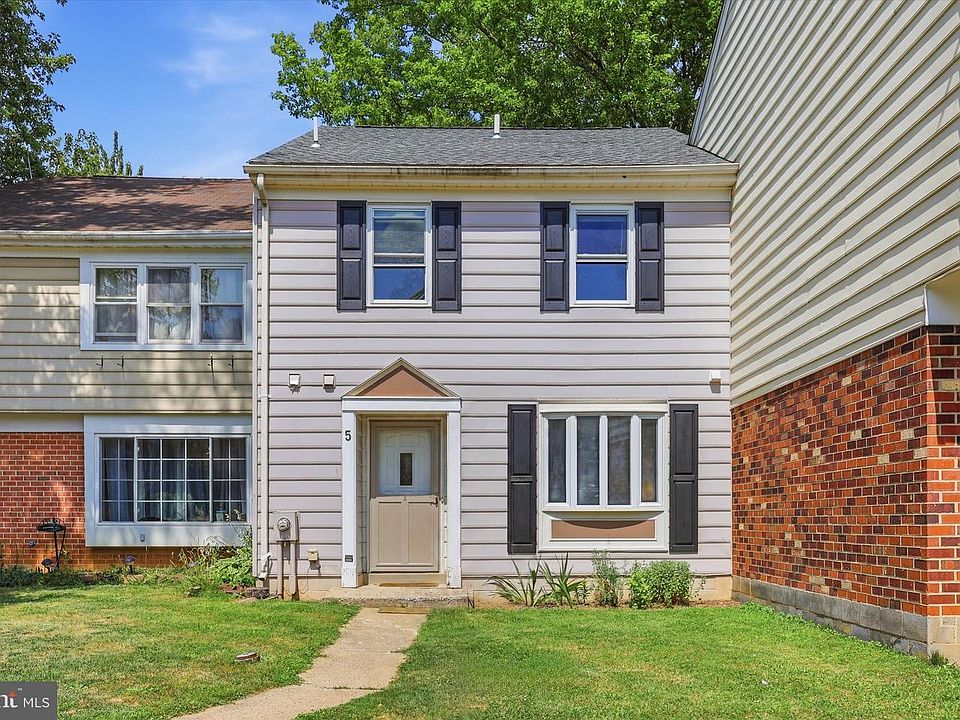 1st image of 5 Gallorette Ct