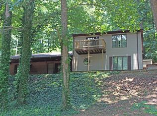 1639 Whitetop Rd, Chilhowie, VA 24319