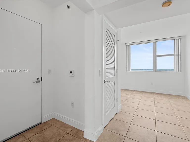 2681 N Flamingo Rd #2205S — Photo 35