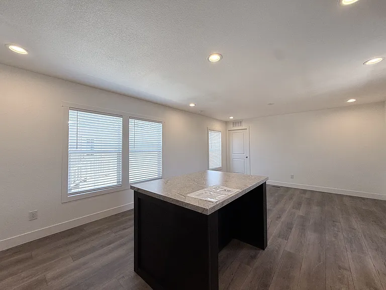 2060 N Center St #381 — Photo 6