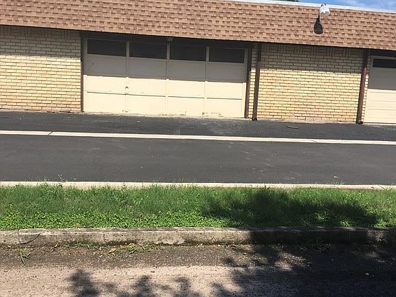 4th image of 200 Santa Ana Ave APT 6