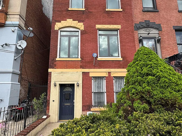 164 Harrison Ave #2 — Photo 41