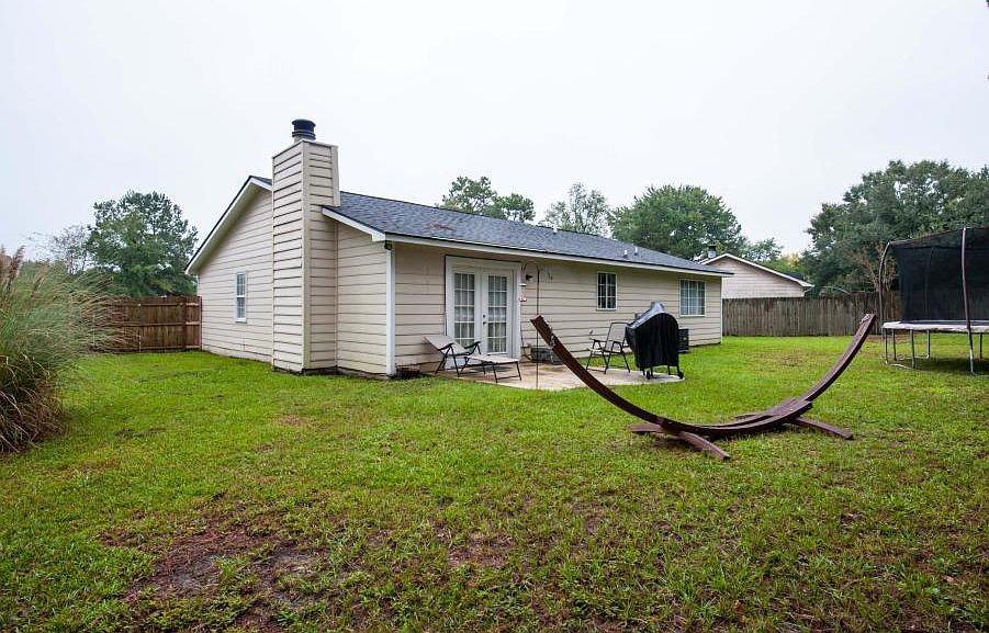 2nd image of 112 Aberdeen Ct