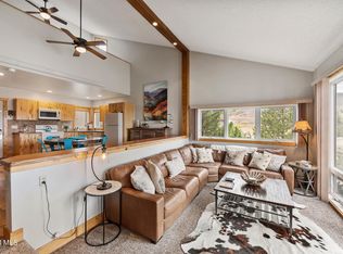 96 Mountainside Drive #B-27, Granby, CO 80446