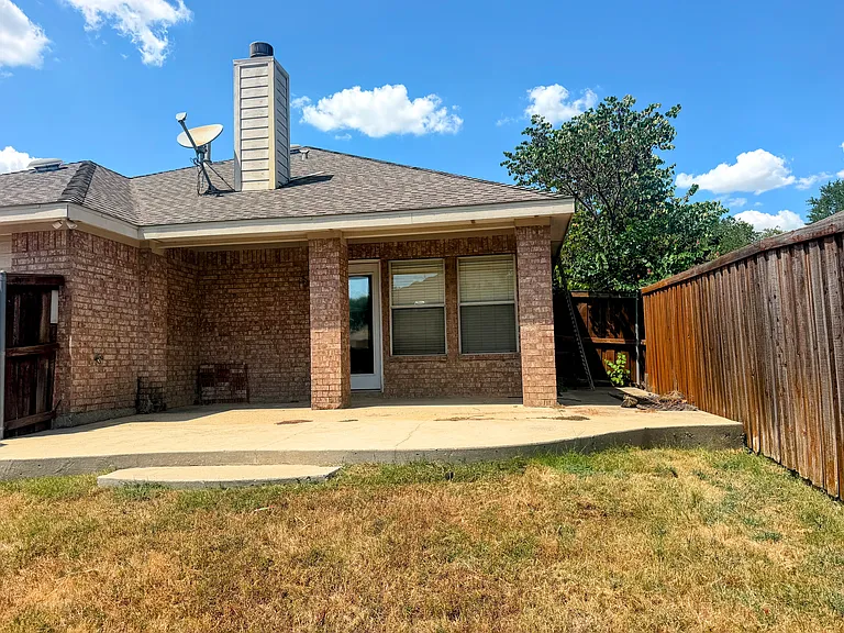 11521 Blanchard Dr — Photo 20