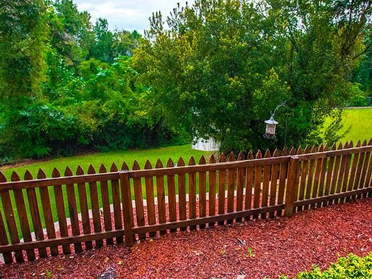 1120 Shades Crest Rd — Photo 5