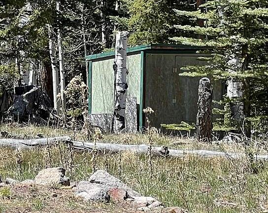 3rd image of 1014 W Chipmunk Rd #14-&