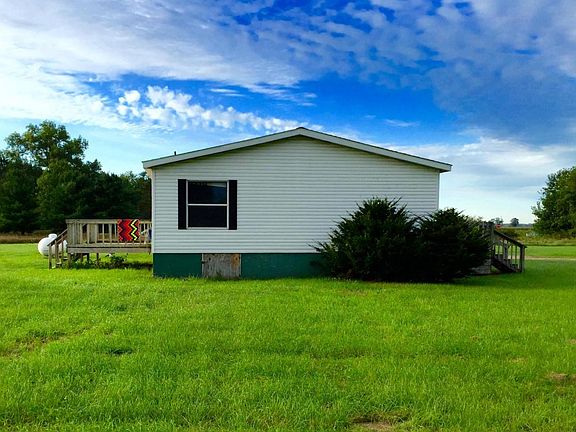 3rd image of 10932 Paw Paw Ave