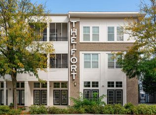 9230 Memorial Park Dr #92102I, Indianapolis, IN 46216