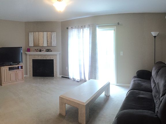 5th image of 3158 Torrent Ln