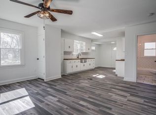 908 Mount Holly Rd, Fairdale, KY 40118