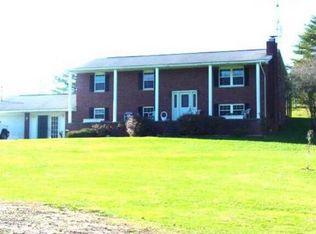 197 Scarce Fat Rd, Mineral Wells, WV 26150