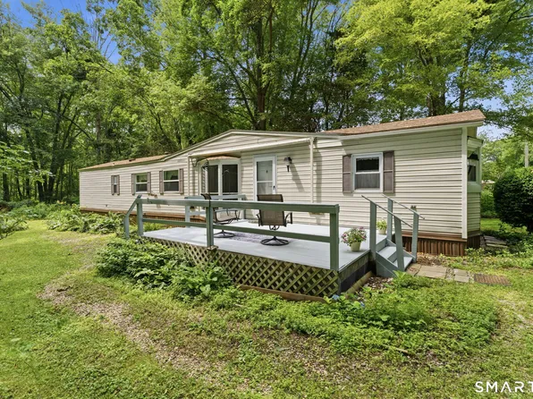 16 Wheeler Brook Park, Stonington, CT 06378