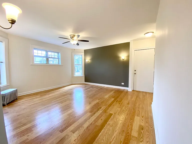 1628 W Lunt Ave #1A — Photo 3