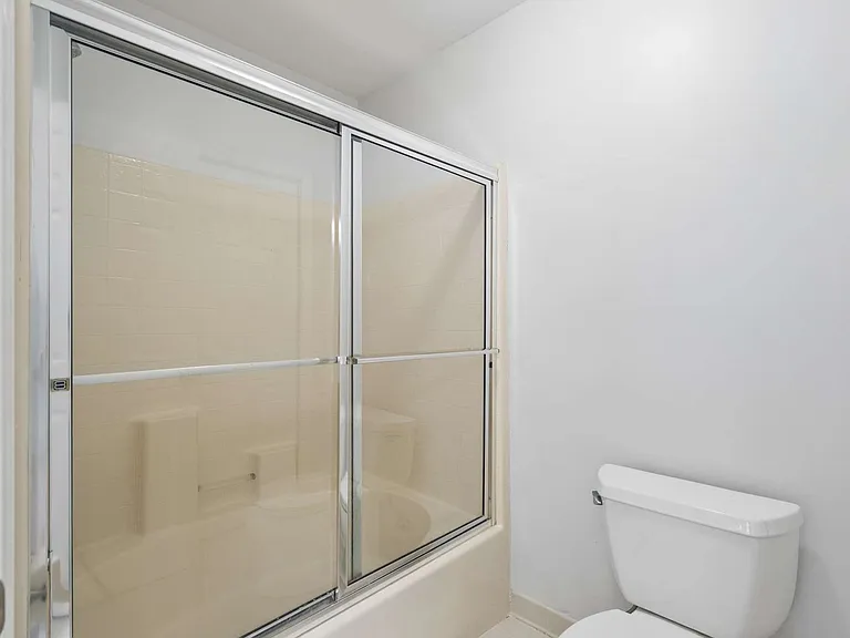 135 Pepper Ridge Cir — Photo 34